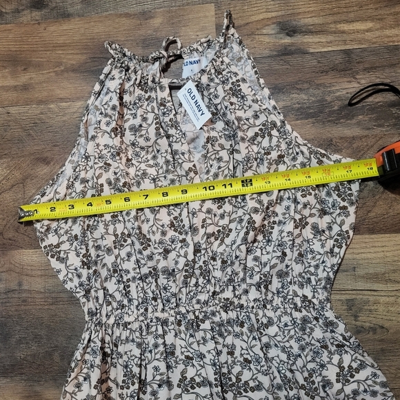 Old Navy Women's Floral Waist-Defined Halter Peplum Blouse Size Small - Picture 6 of 10
